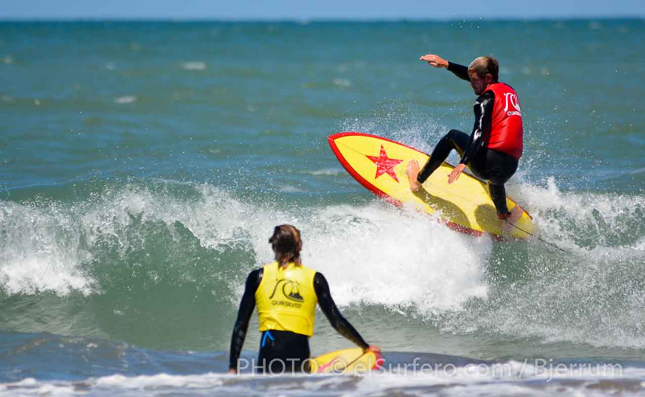 Santiago Muñiz - Quiksilver 70s - Foto: Brian Bjerrum