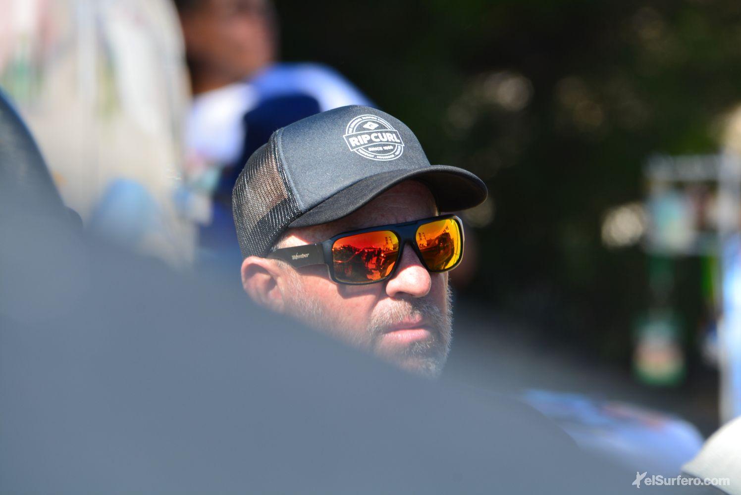 El Juez de la ASA Gustavo Montes de Oca durante RVCA Open Pro 2025 - Foto: Brian Bjerrum